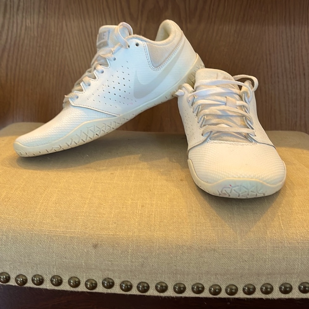 Nike Cheer Shoes size 6